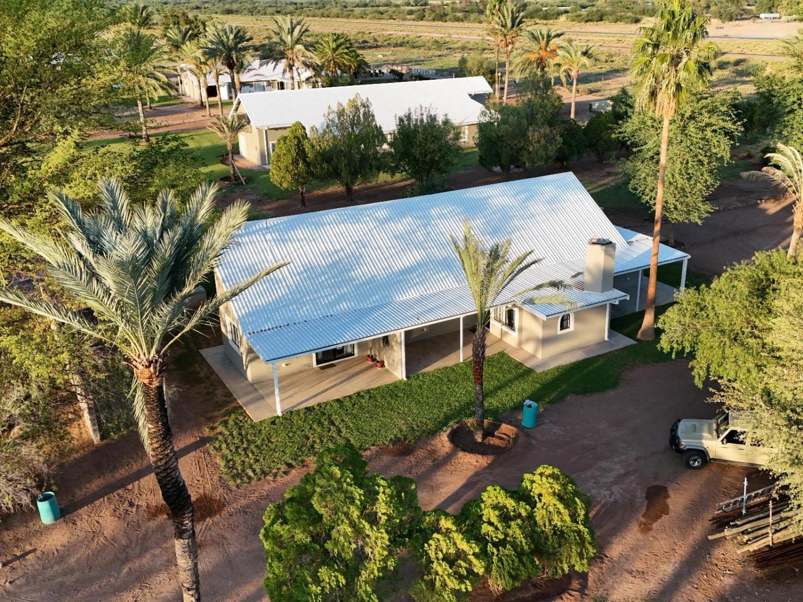 Flying Ostrich Guesthouse & Self-Catering Accommodation Mariental Dış mekan fotoğraf