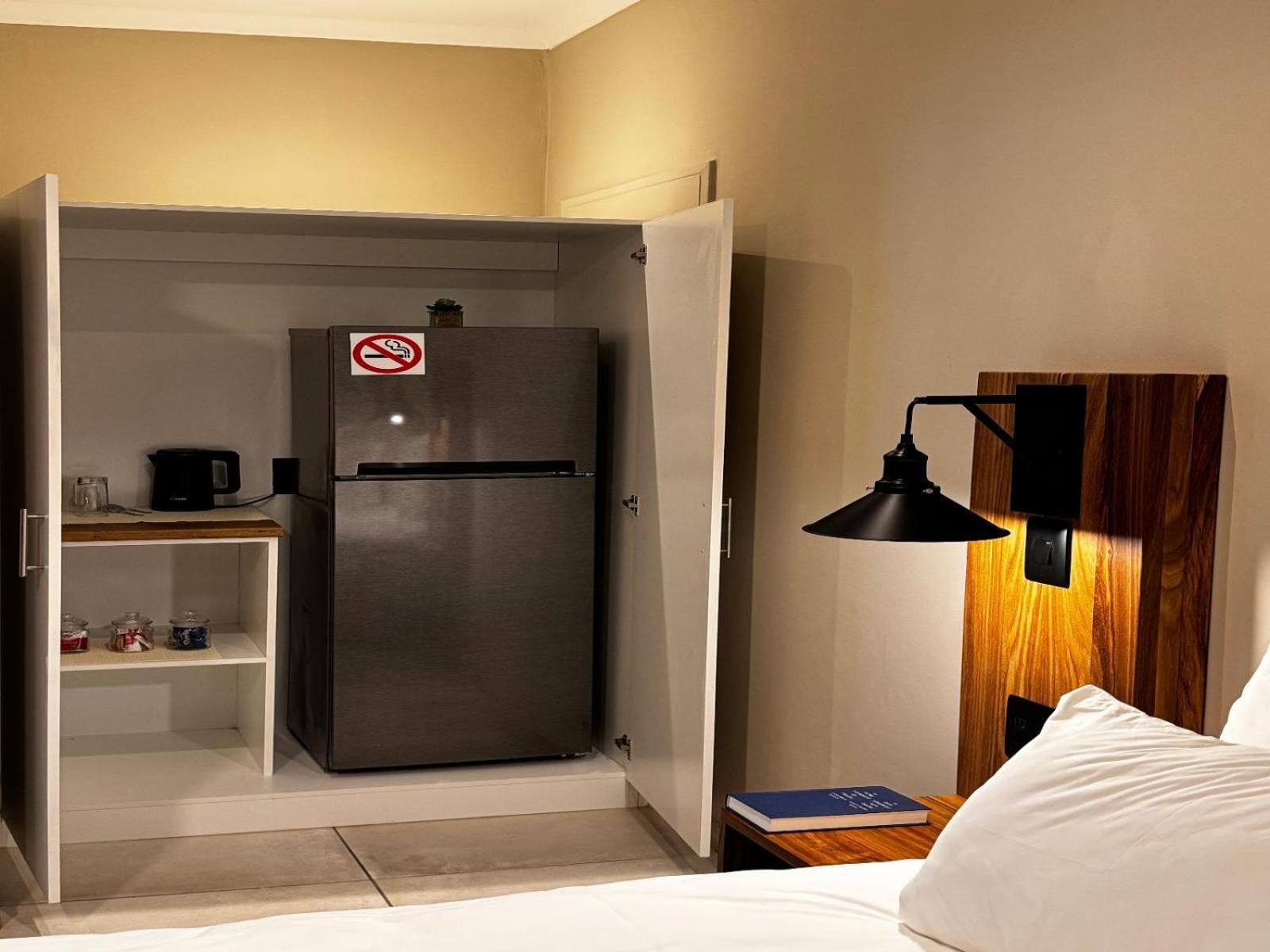 Flying Ostrich Guesthouse & Self-Catering Accommodation Mariental Oda fotoğraf